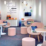 Ibis Styles Centre Βισύ