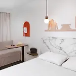 Hotel Ibis Styles Centre 3*