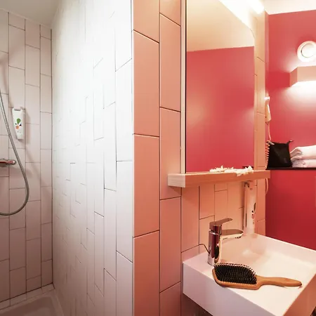 Ibis Styles Centre Отель