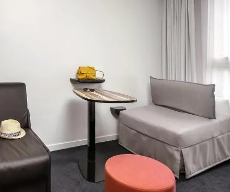 Ibis Styles Centre 3*