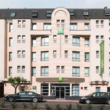 Ibis Styles Centre ホテル 3*