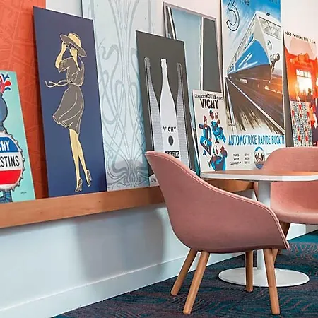 Ibis Styles Centre Βισύ