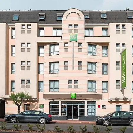 Ibis Styles Centre 3*