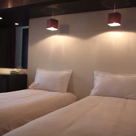 Ibis Styles Centre Hotell 3*