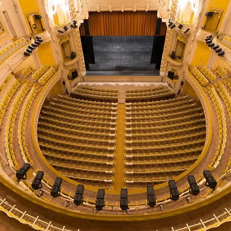 Otel Ibis Styles Centre 3*