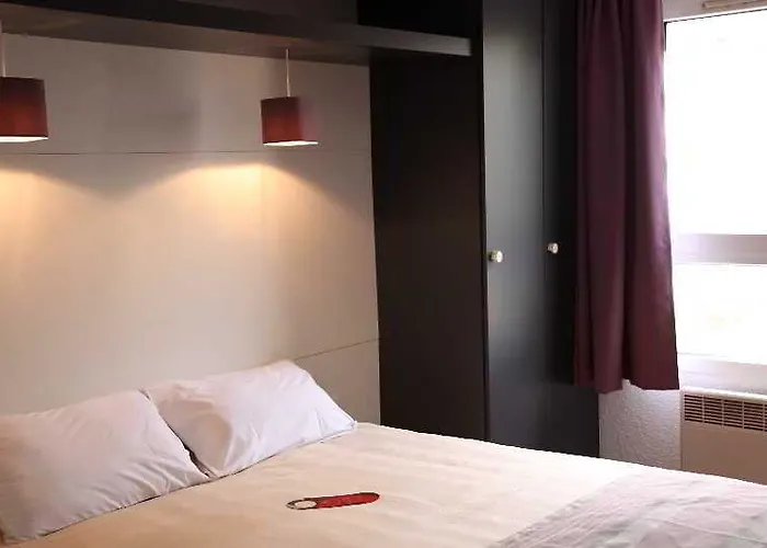 Otel Ibis Styles Centre 3*
