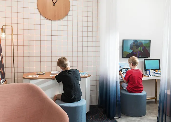 Ibis Styles Centre Hotel 3*