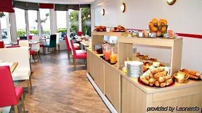 Otel Ibis Styles Centre 3*