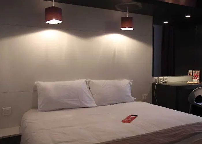 Ibis Styles Centre Hotel 3*