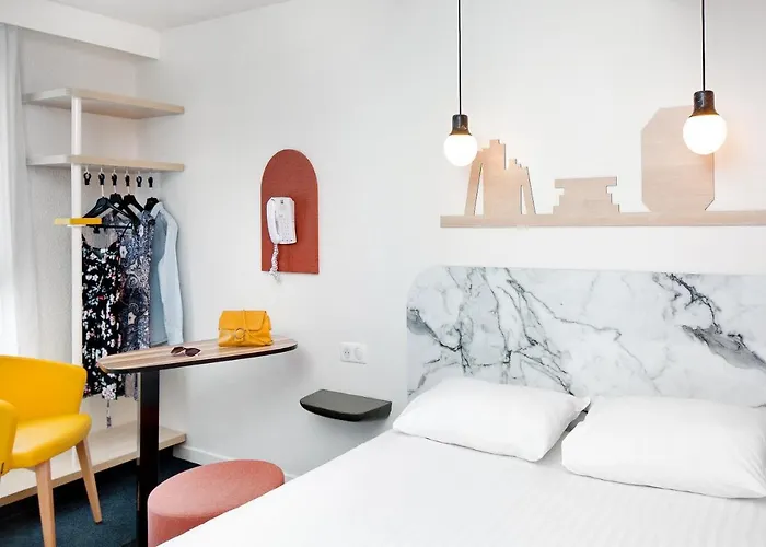 Ibis Styles Centre Hotel